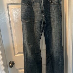 Levi's Blue Relaxed Jeans with Classic Denim Style